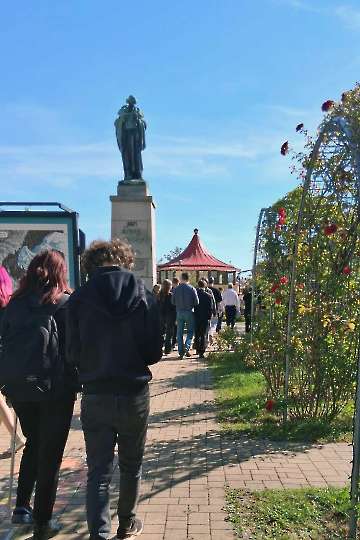 Divadlem to ale neskončilo!-15