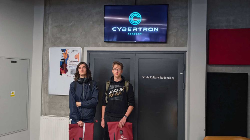 Kyberbezpečnostní soutěž Cybertron: 5 dní plných IT, kryptografie a nových zkušeností-1