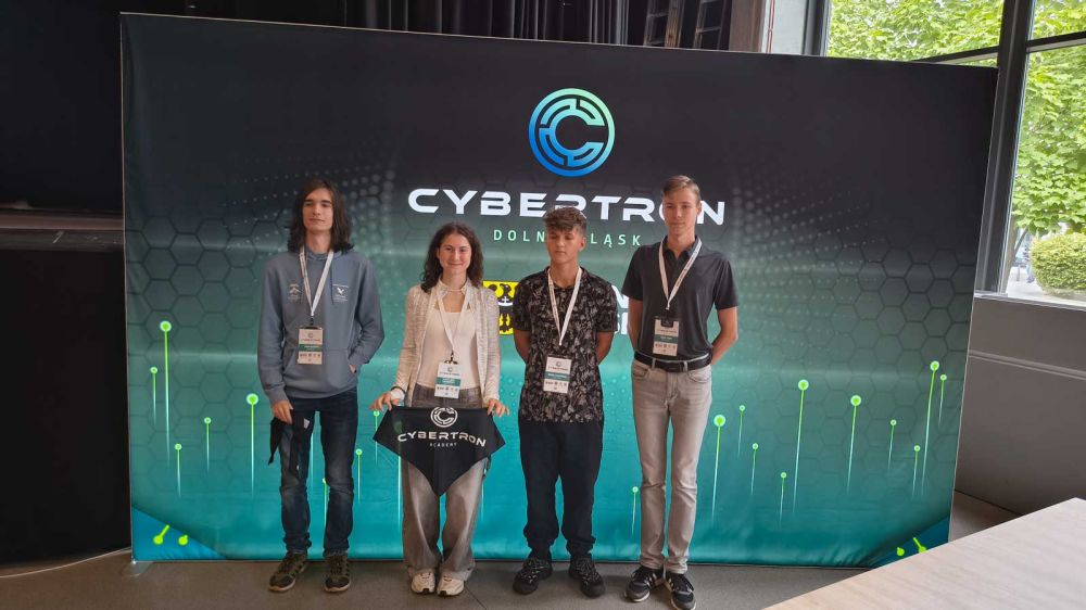 Kyberbezpečnostní soutěž Cybertron: 5 dní plných IT, kryptografie a nových zkušeností-2
