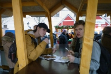 Přes Moravské pole, Dunaj až do Bratislavy na hrad