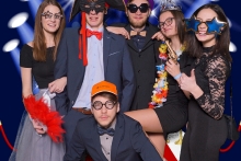 Maturitní ples 2. 3. 2018 (fotoautomat)