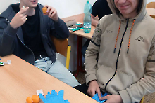 2026-04-28-040