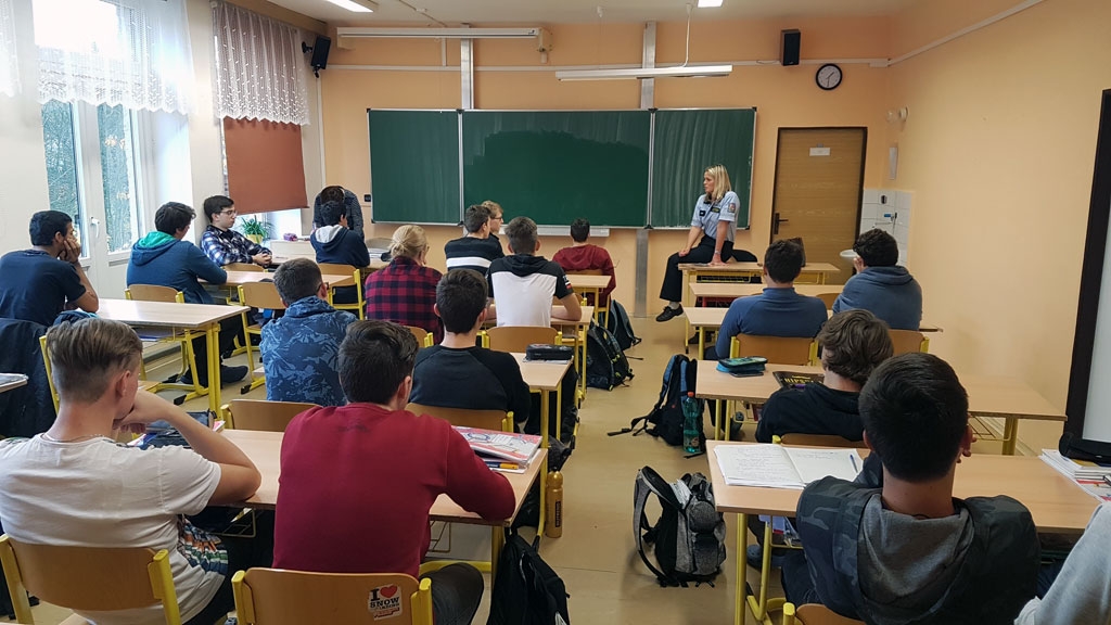 Besedy o kyberšikaně a jejích důsledcích