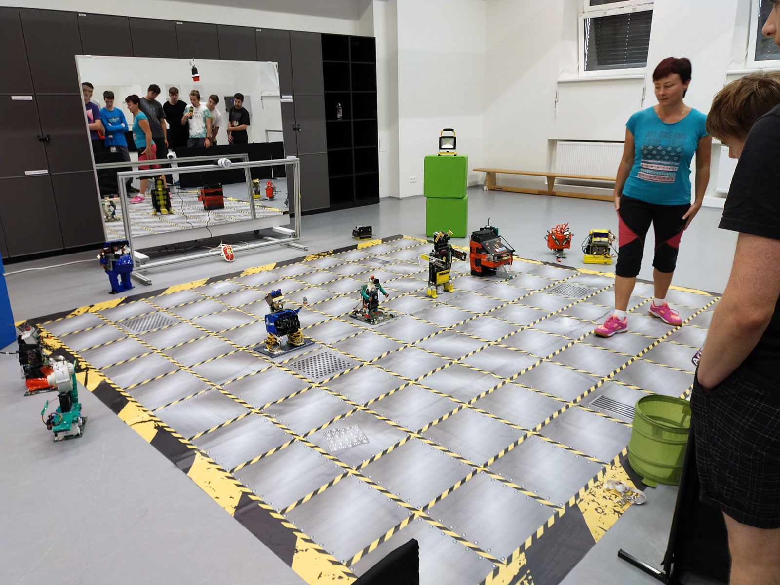 Strojaři a jejich bitva robotů