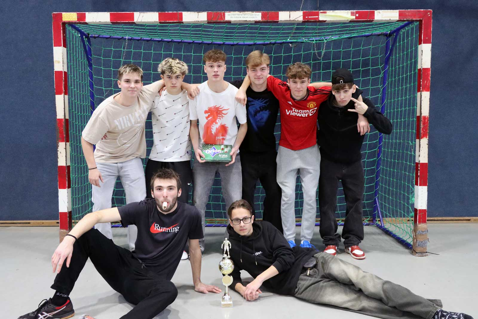 Futsalový turnaj o Pohár ředitele školy již potřetí ovládla 3. C