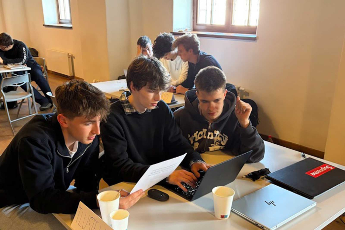 Celostátní finále soutěže DemocraTICon 2026