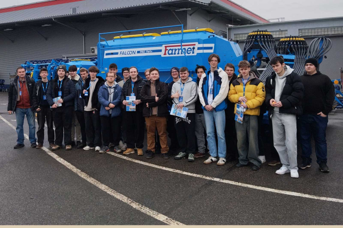 Žáci průmyslovky byli na exkurzi ve firmě Farmet