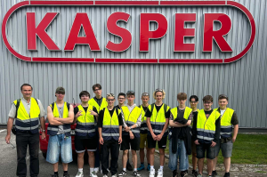 Strojaři na exkurzi ve společnosti Kasper kovo