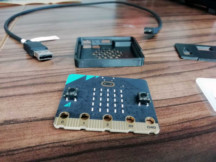 Nová zařízení micro:bit pro výuku programování na SPŠ Trutnov