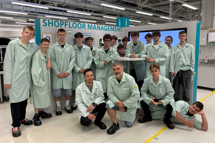 Siemens nám ukázal automatizaci, řídicí systémy a využití moderní elektroniky v praxi