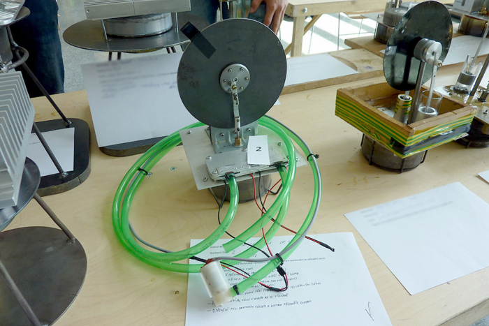 Stirlingův motor (ilustrační obrázek)